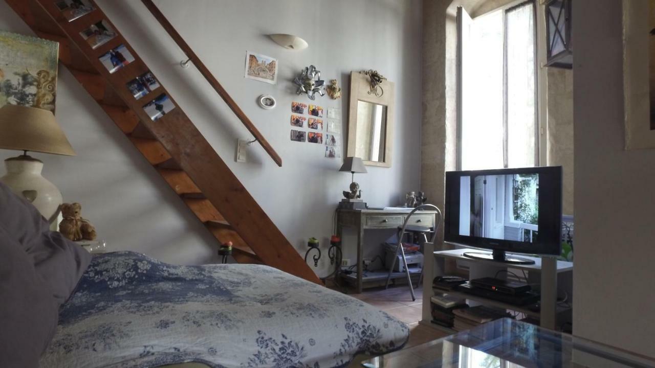 Chez Gene Apartment Avignon Bagian luar foto